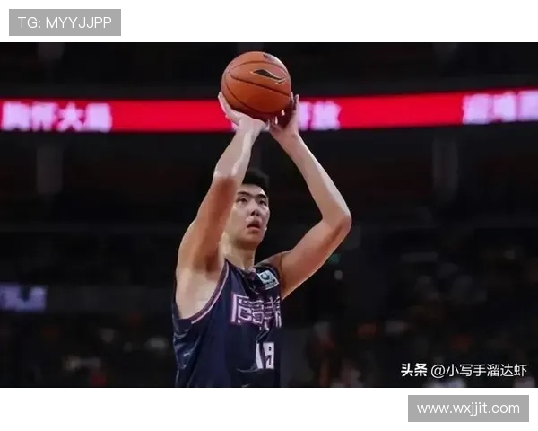 浙江开价引徐昕引热议 曾报价易建联五年1.2亿合同遭拒 浙江开价引徐昕引热议 曾报价易建联五年1.2亿合同遭拒